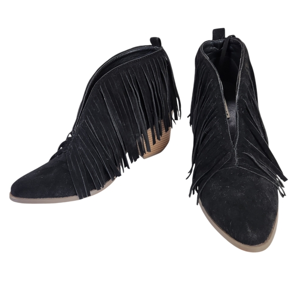 BEAST FASHION Black Suede Fringe Booties - Picture 3 of 11